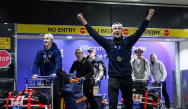 Ishockey: Här landar guldhjältarna från JVM: ”Magiskt” - SVT Nyheter
