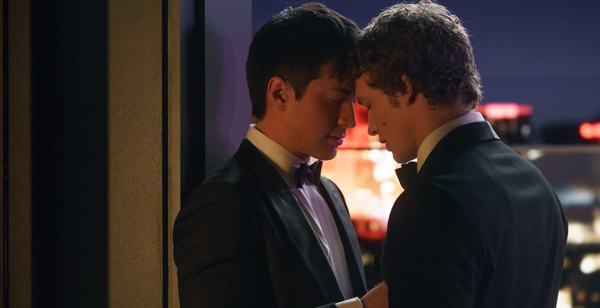 ”Törstar världen helt enkelt efter hockeyrumpor?”