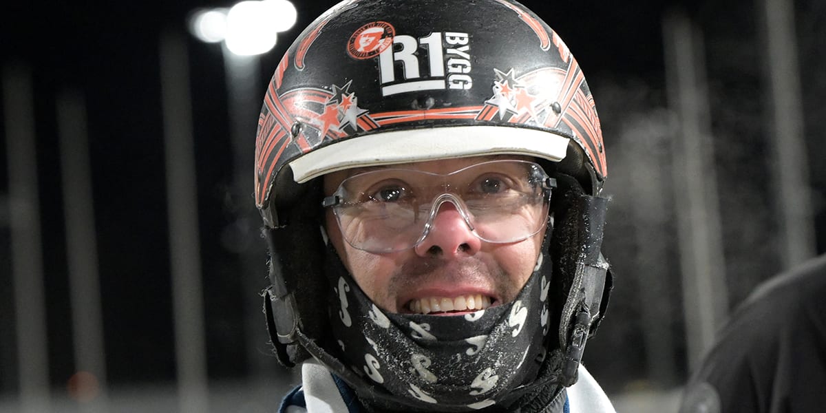 Claes Sjöström tog en dubbel på V85 från Romme. 