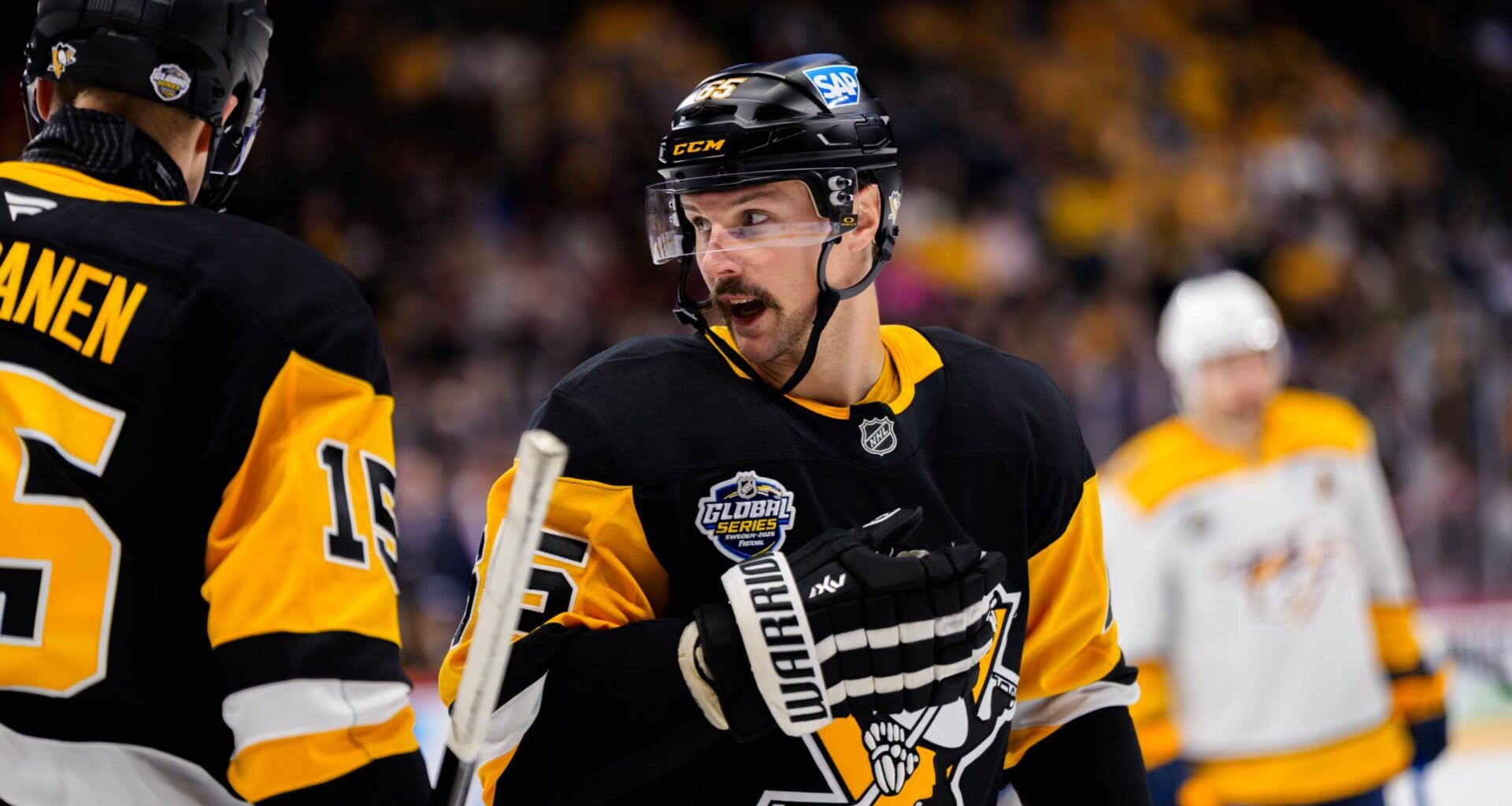 Erik Karlsson skriver historia – når 900 NHL-poäng | NHL