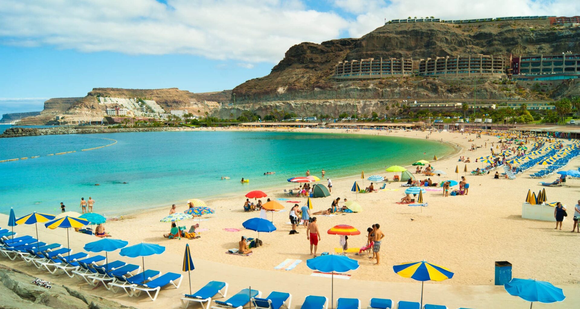 Influensa ökar på Kanarieöarna – myndigheter kräver munskydd