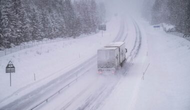 Flera SMHI-varningar för snö på torsdagen