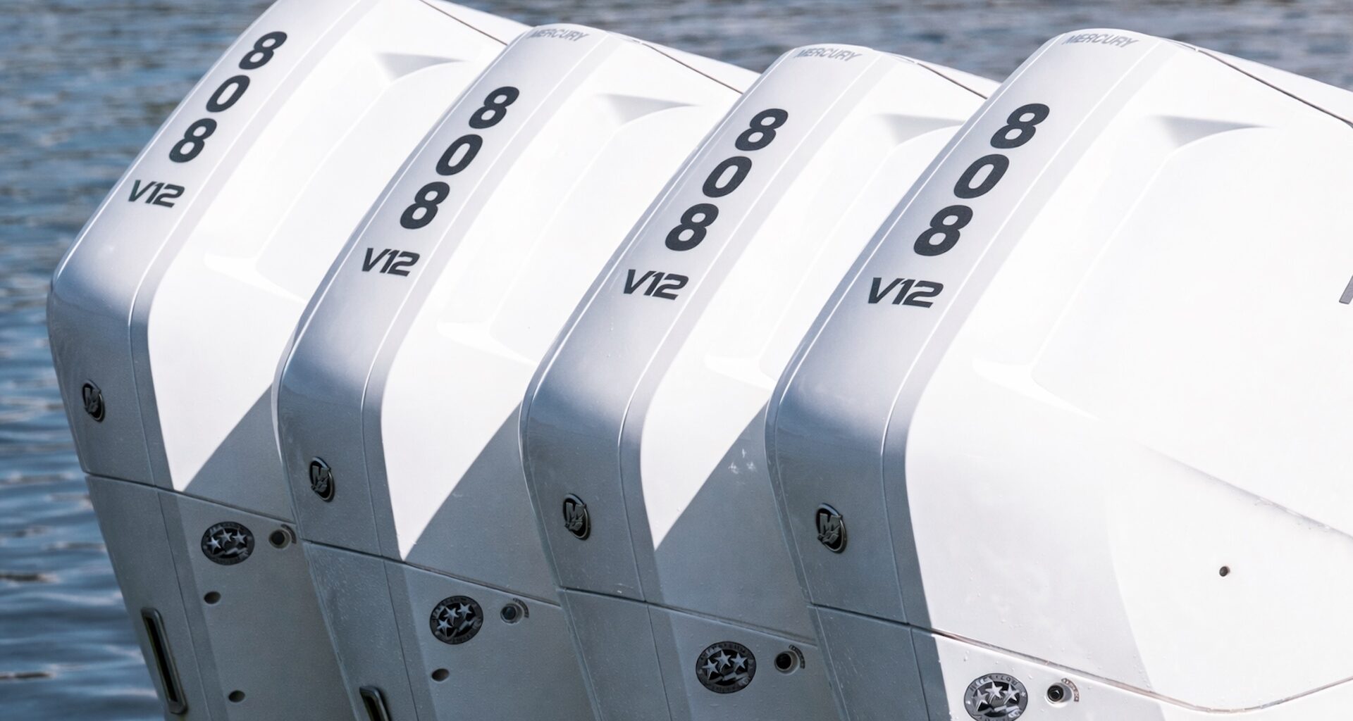 808 hk! – ny herrejössesmotor från Mercury?