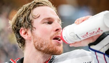 Hugo Alnefelt lämnade i ambulans efter skadan | SHL