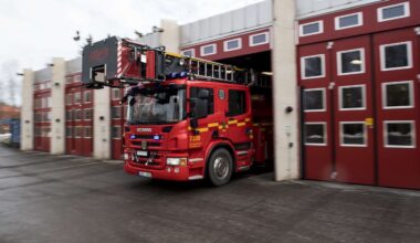 JUST NU: Fullt utvecklad brand på villavind - NWT