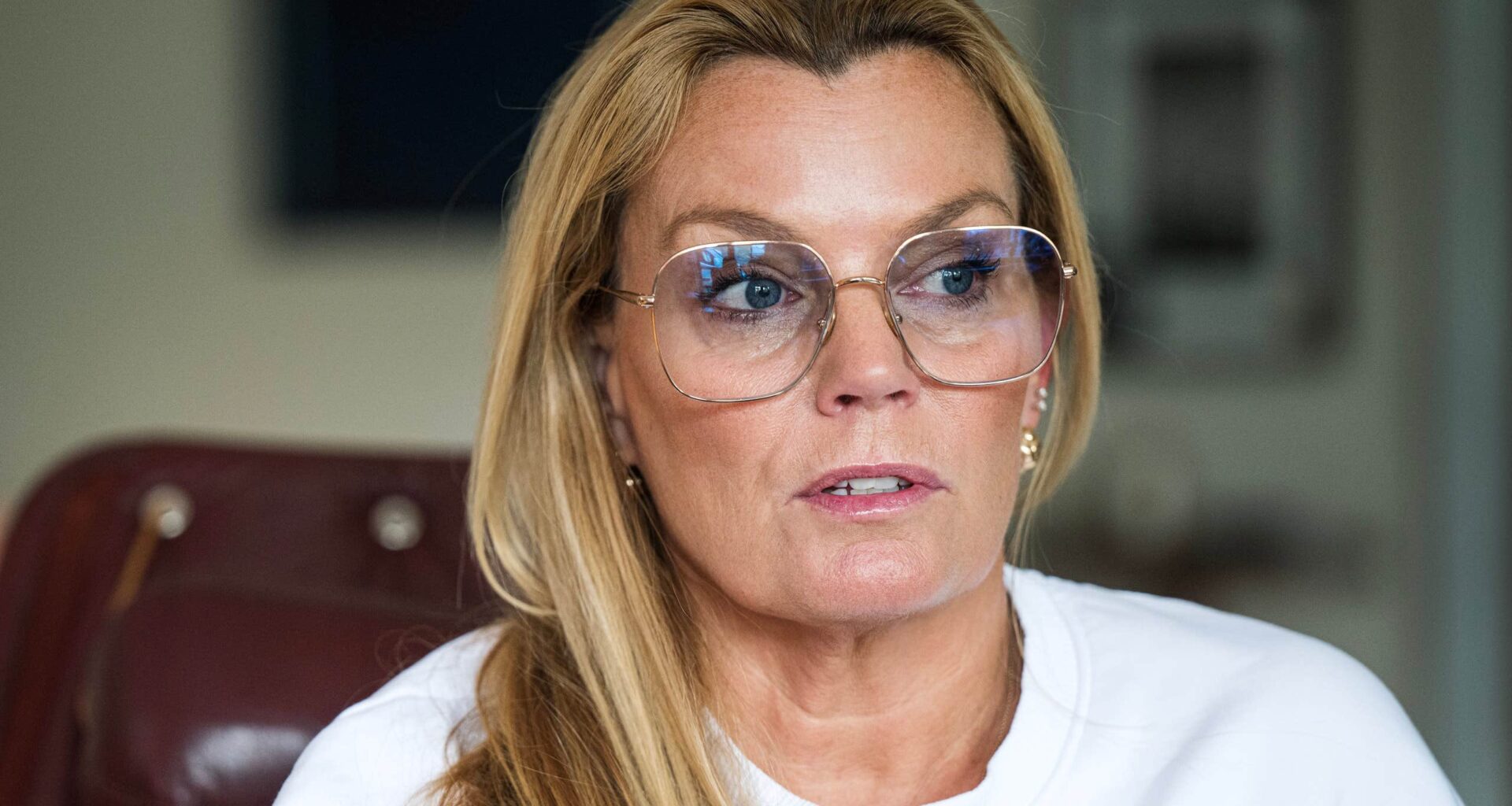 ”Satt och grät på sängen”