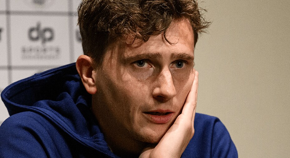 Falk kan bli huvudtränare längre än tänkt - Poznan släpper inte Tjelmeland - Eliteserien