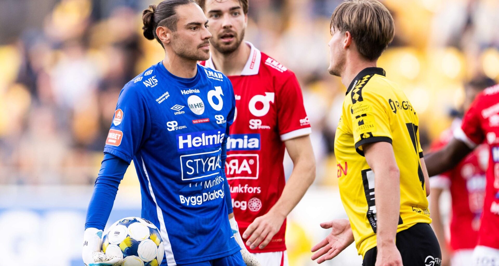 VÄNDNINGEN: Landslagsmålvakten blir kvar – klar för två nya år: ”Jättebra” - NWT