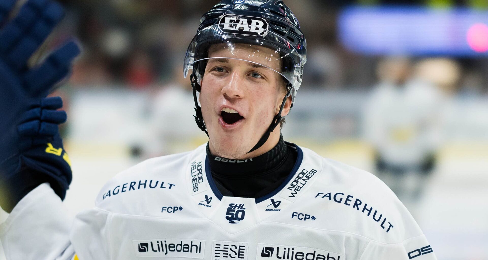 Jamiro Reber lämnar HV71 direkt | SHL