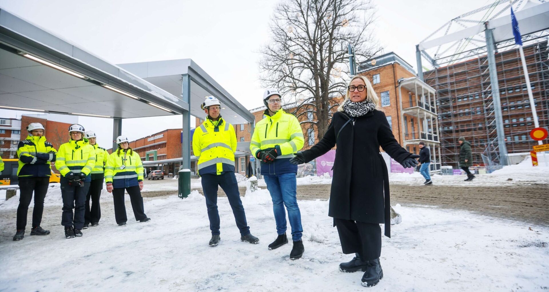 Efter succén – nu rivs jättepartytältet: ”Världens längsta julklappsöppning” - NWT