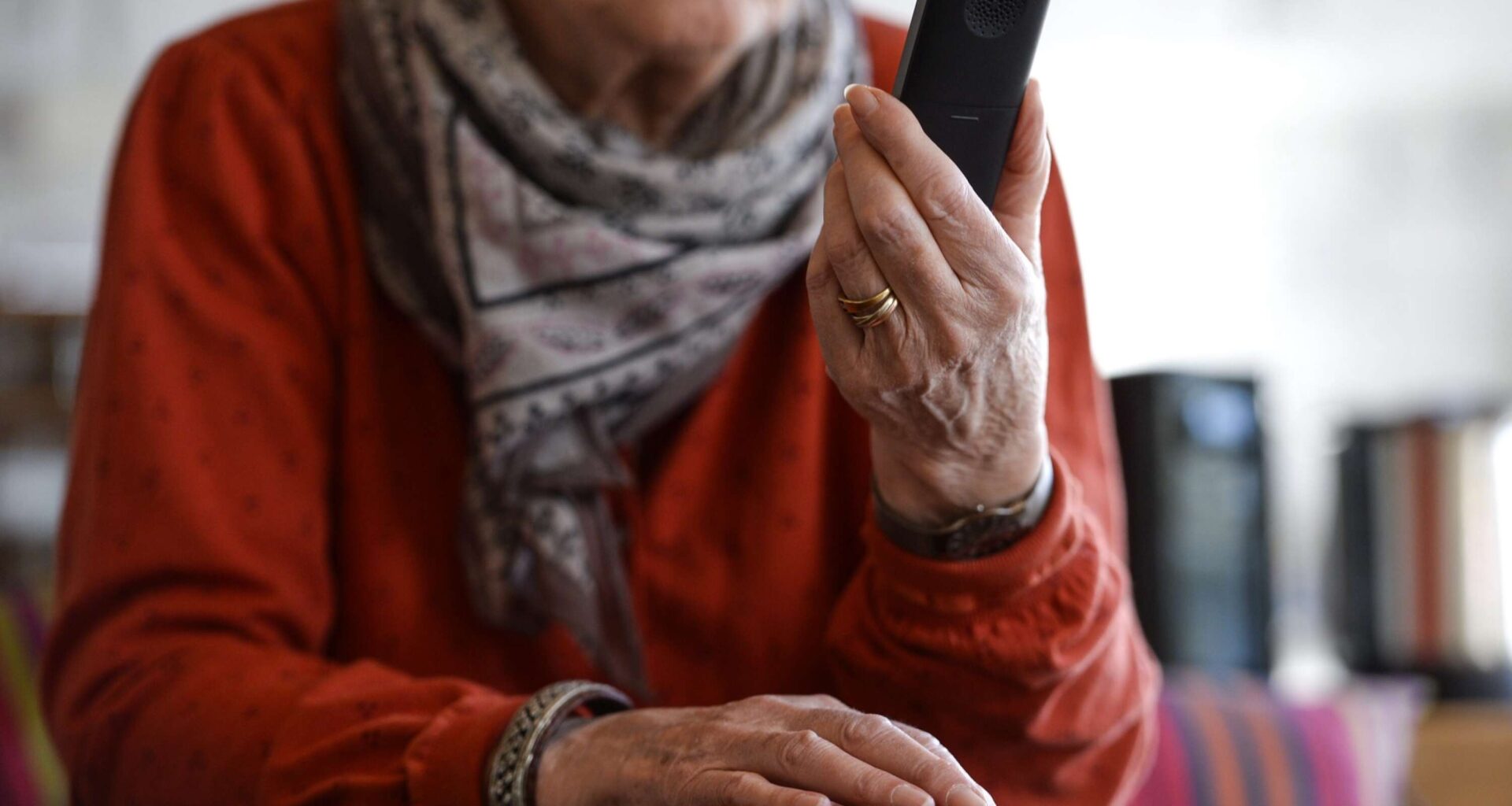 JUST NU: Flera äldre drabbade i hänsynslös bedrägerihärva: ”Tappat tilliten till allt” - VF