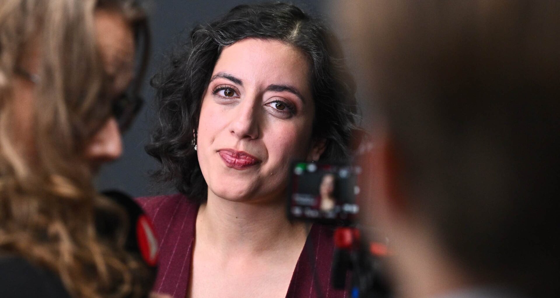 Katastrofsiffror för Liberalerna – Mohamsson pratar om Grönland