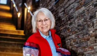 Fem finalister till Läkarmissionens Vänlighetspris 2026