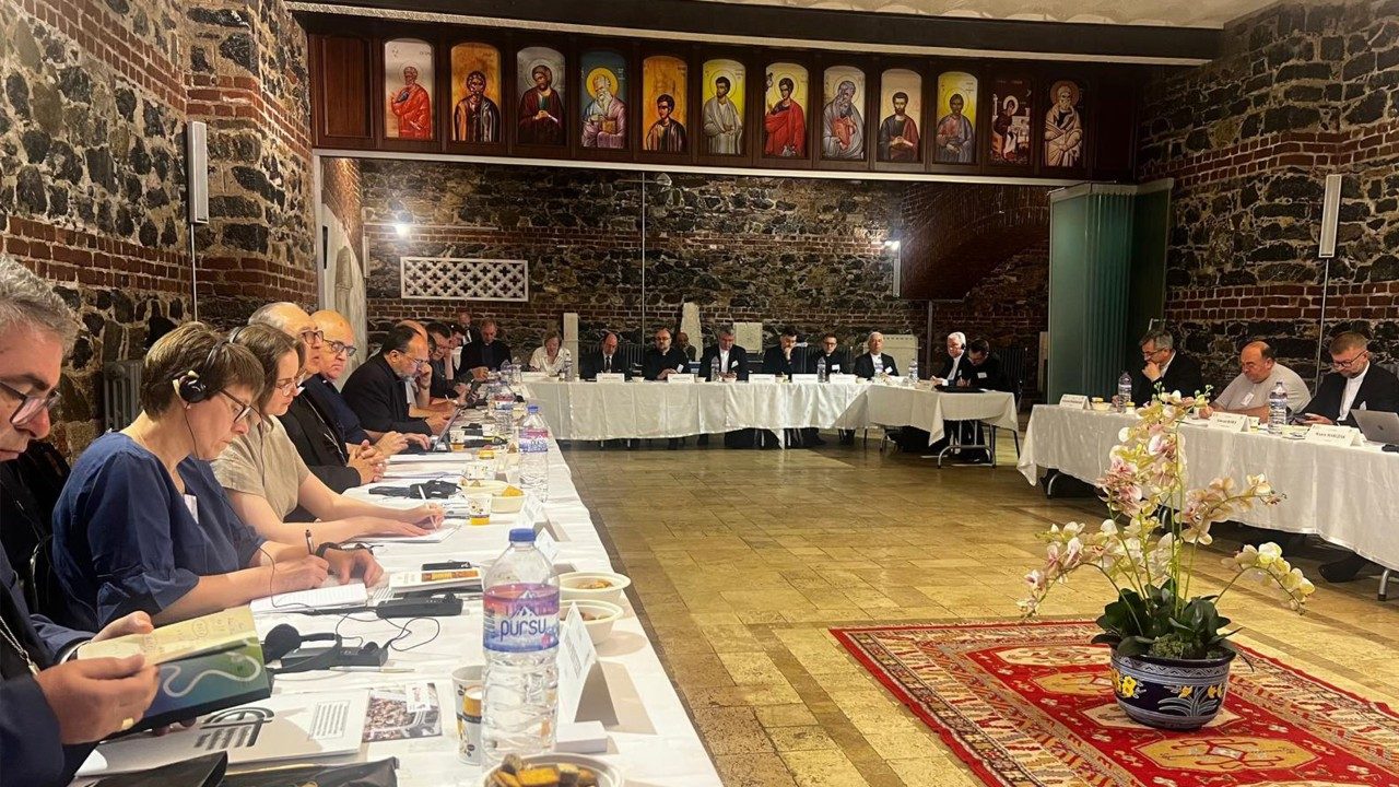 CCEE: Kristnas enhet som ett verktyg för fred