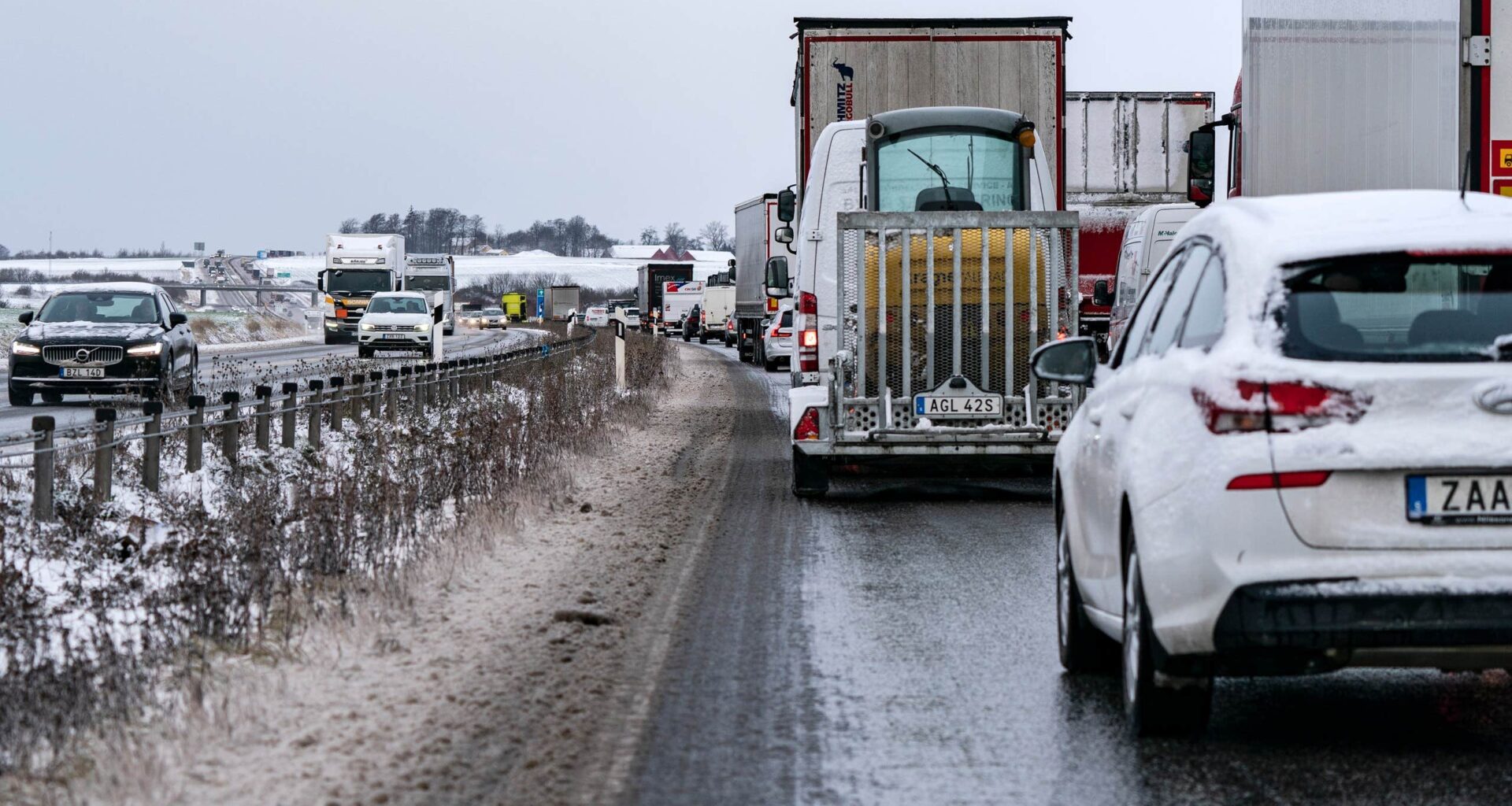 SMHI varnar för plötslig ishalka i Dalsland, Värmland och Hälsingland