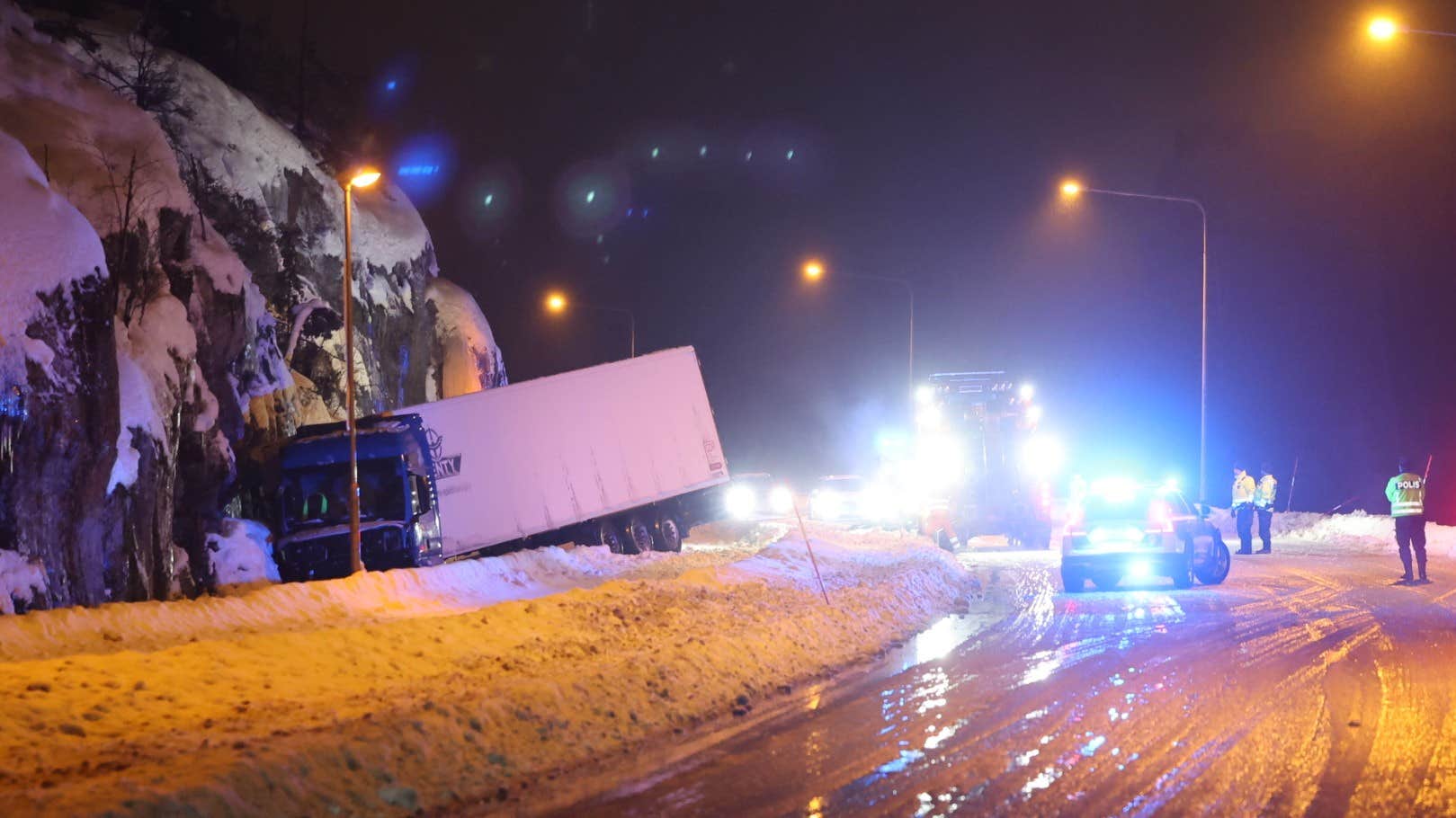 Trafikinspektör dog under uppkörning i Södertälje