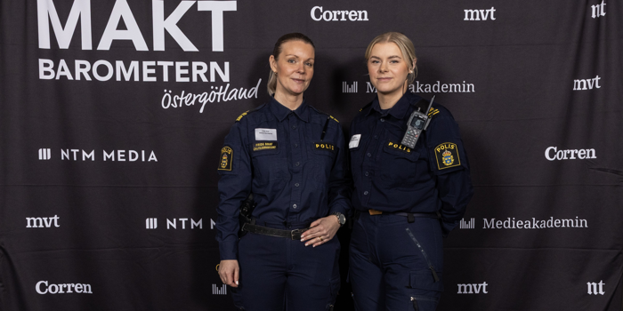 Lokalpolisområdeschefen Frida Braf och ingripandepolisen Maja Skepp deltog på Maktbarometern. 