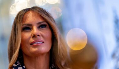 Dokumentären om Melania Trump ser ut att göra förlust under öppningshelgen