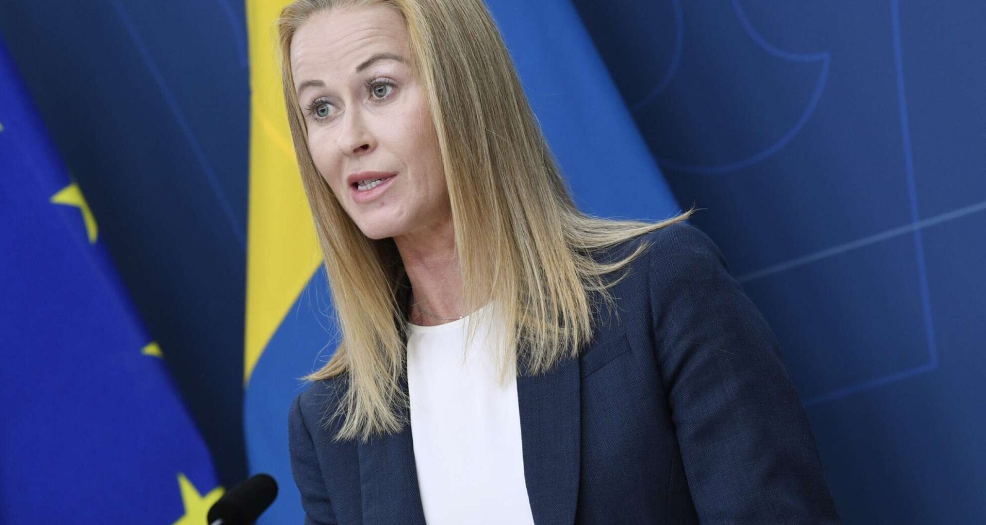 Tidningen - Ledare: Man ska varken köra bil eller stifta lagar med knark i kroppen