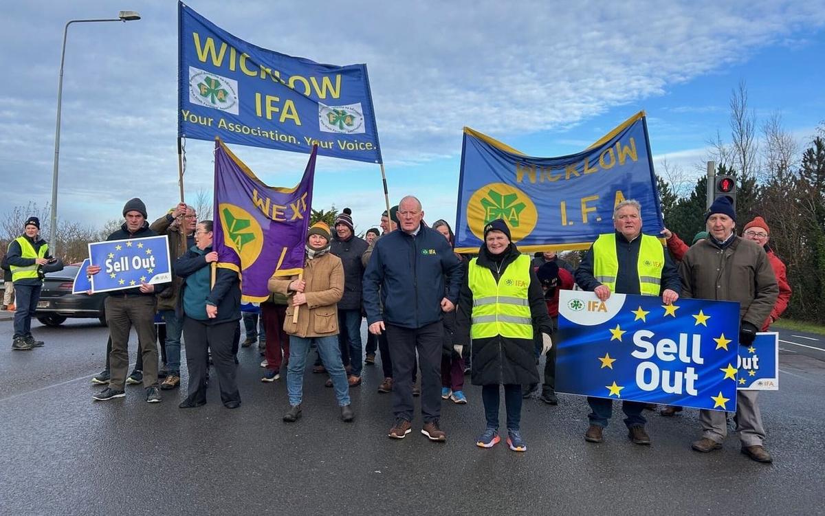 Tusentals irländska bönder i Mercosur-protest