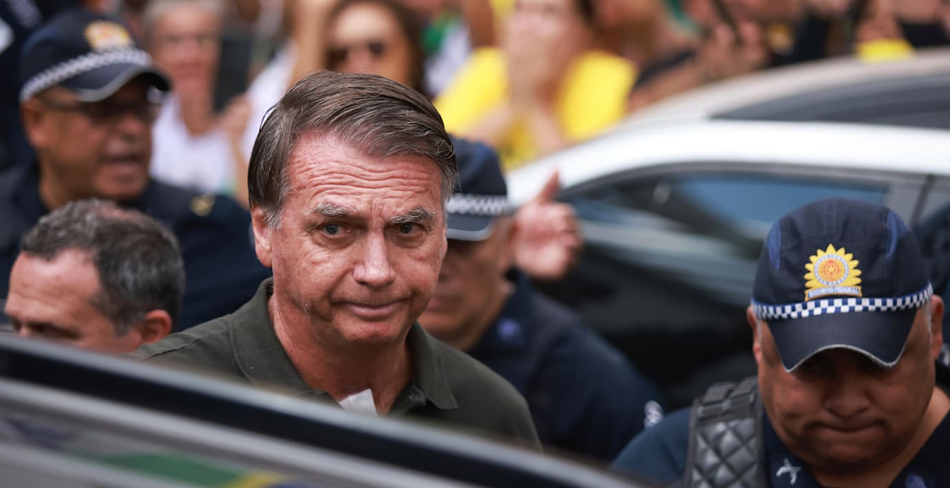 Bolsonaro skickas tillbaka till fängelset efter vård