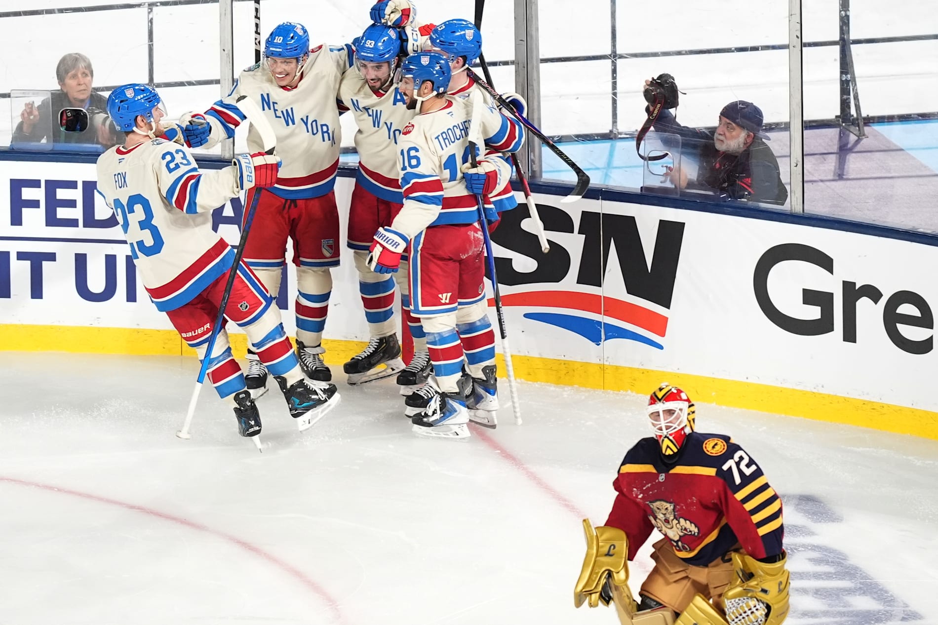 Mika Zibanejad höll hov i Miami.