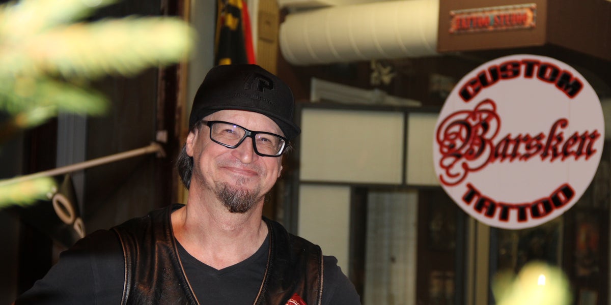 Tatueraren Tommy Barsk öppnar studio i Haparanda