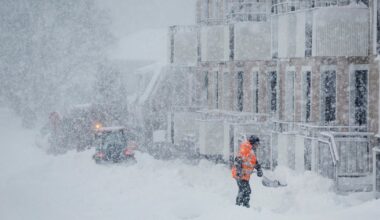 Skolor håller stängt – orange snövarning i norr