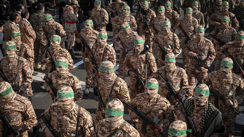 Militärparad i Teheran 10 januari.