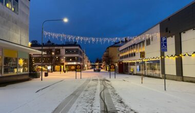 Snöfall i Västervik SMHI varnar för halka