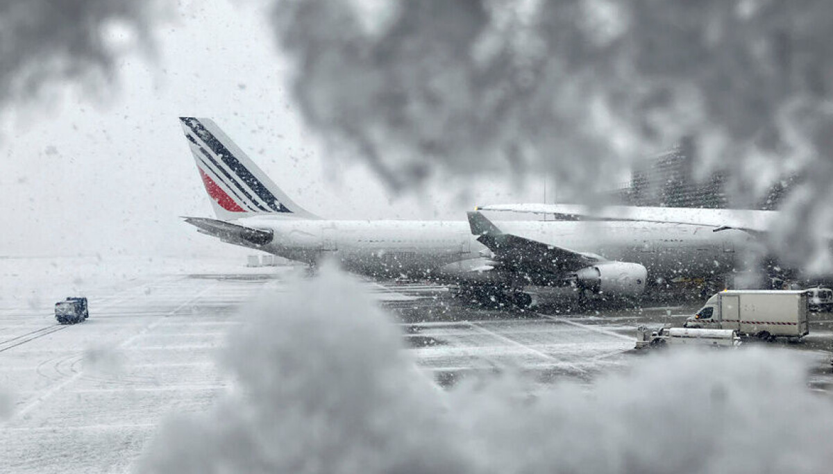 Dödsolyckor och störningar för flyget – snökaoset slår mot hela Europa