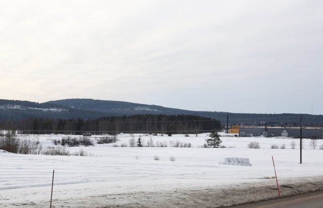 Hamre utanför Långsele är en plats som datacenter är intresserade av, något insändarskribenten är skeptisk till. 