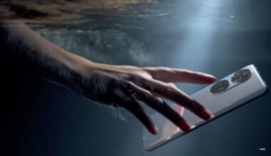 Så blir mobilen vattentät och det är riskerna