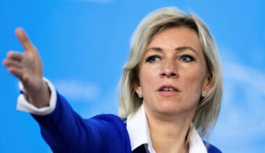 Ryssland hotar attackera fredsstyrkor i Ukraina