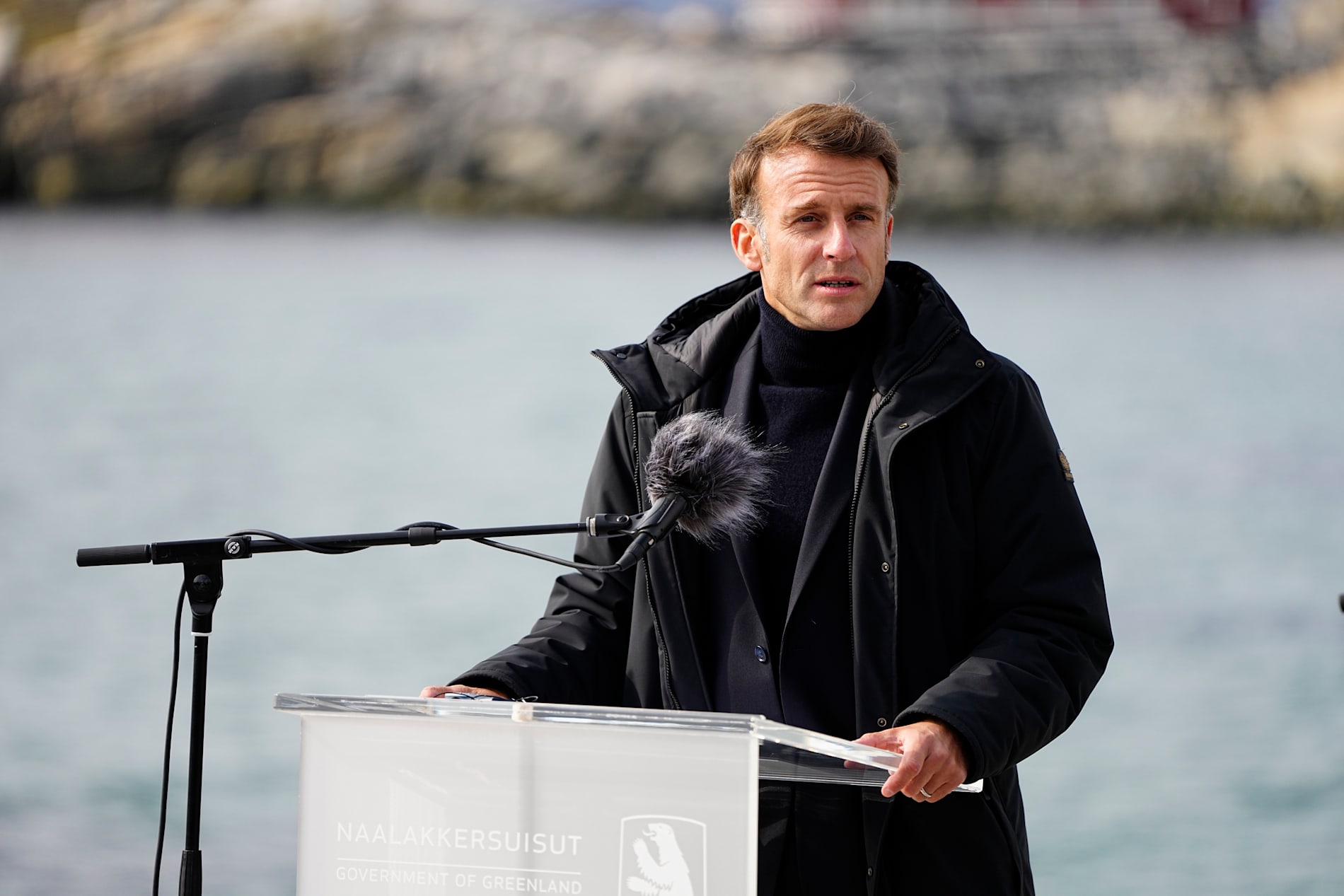 Frankrikes president Emmanuel Macron under sitt besök i grönländska Nuuk i juni i fjol.