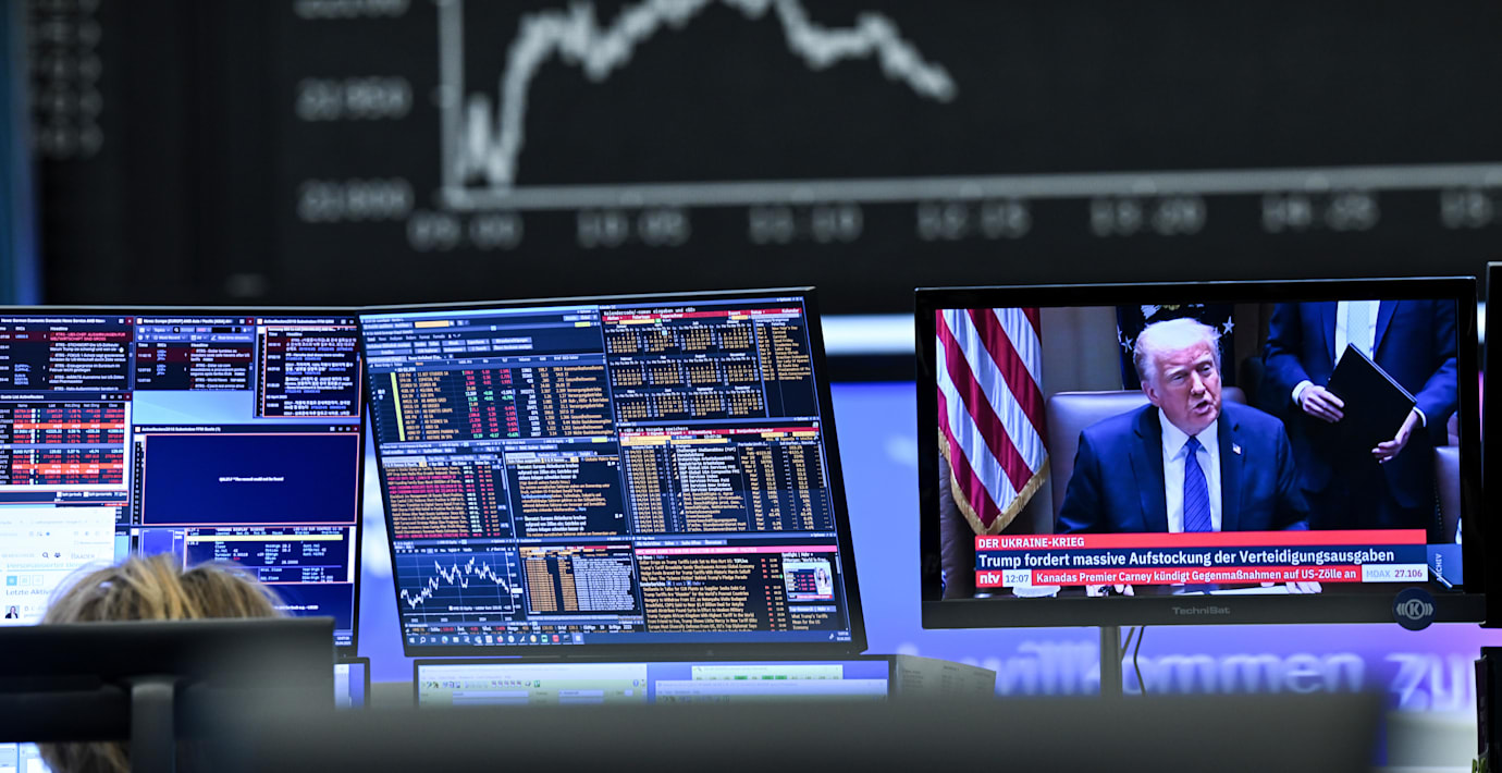 HD:s beslut om tullar dröjer ännu en gång