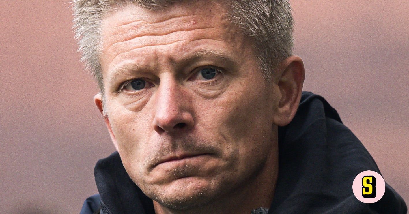 AIK sparkar Mikkjal Thomassen