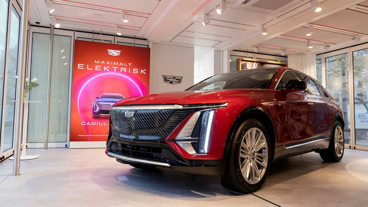 GM tar nedskrivning på 55 miljarder