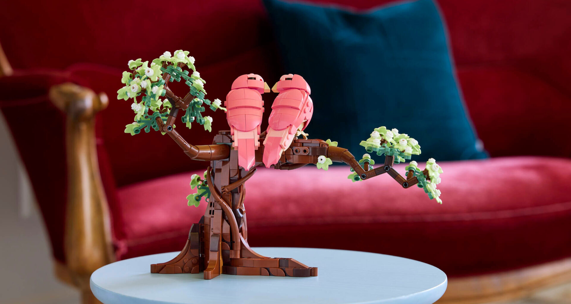 Nytt LEGO Ideas-bygge med dvärgpapegojor. Perfekt för alla hjärtans dag.