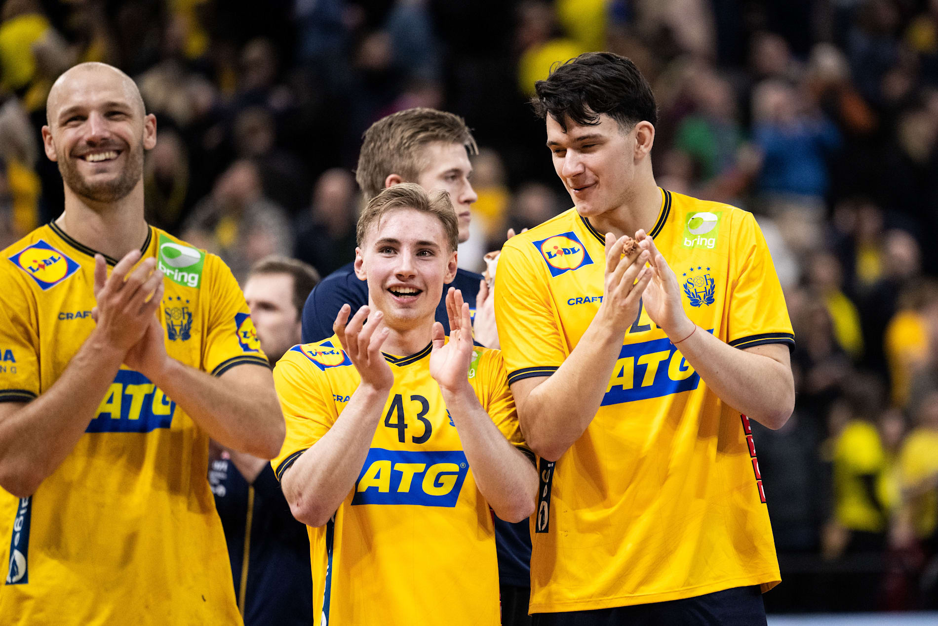 Felix Montebovi och Nikola Roganovic.