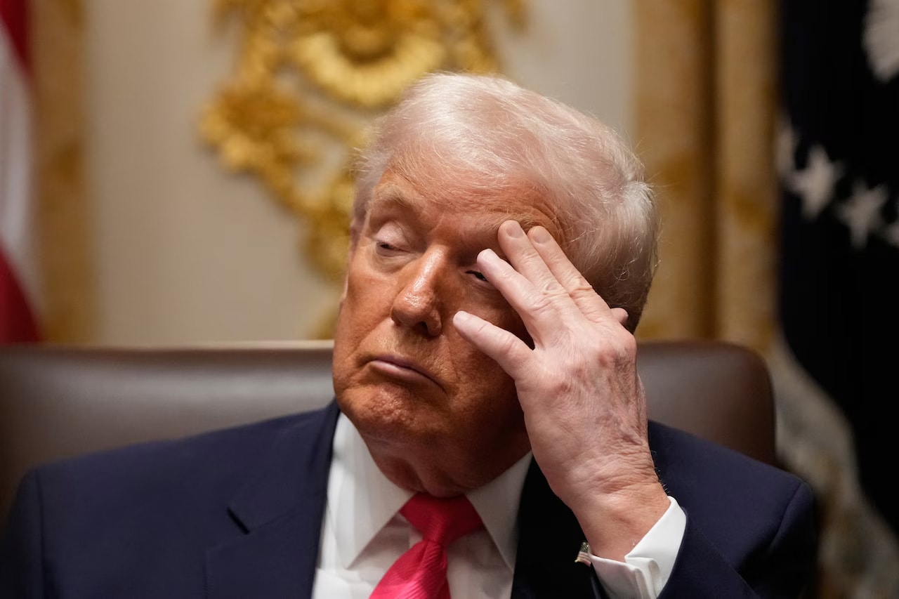 Trump säger att han inte gillar att träna. Men spelar golf.