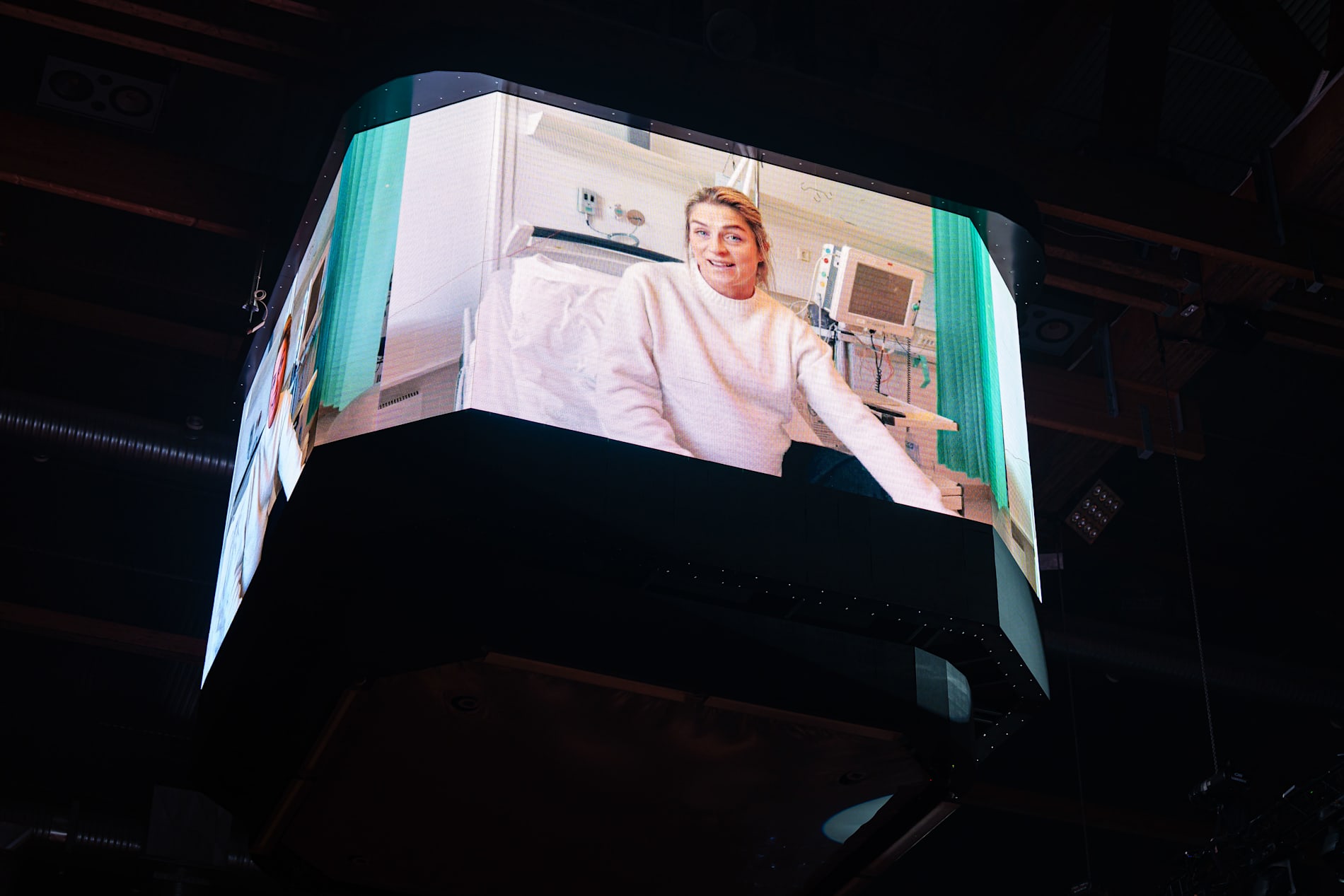 Therese Johaug i en videohälsning på norska idrottsgalan.