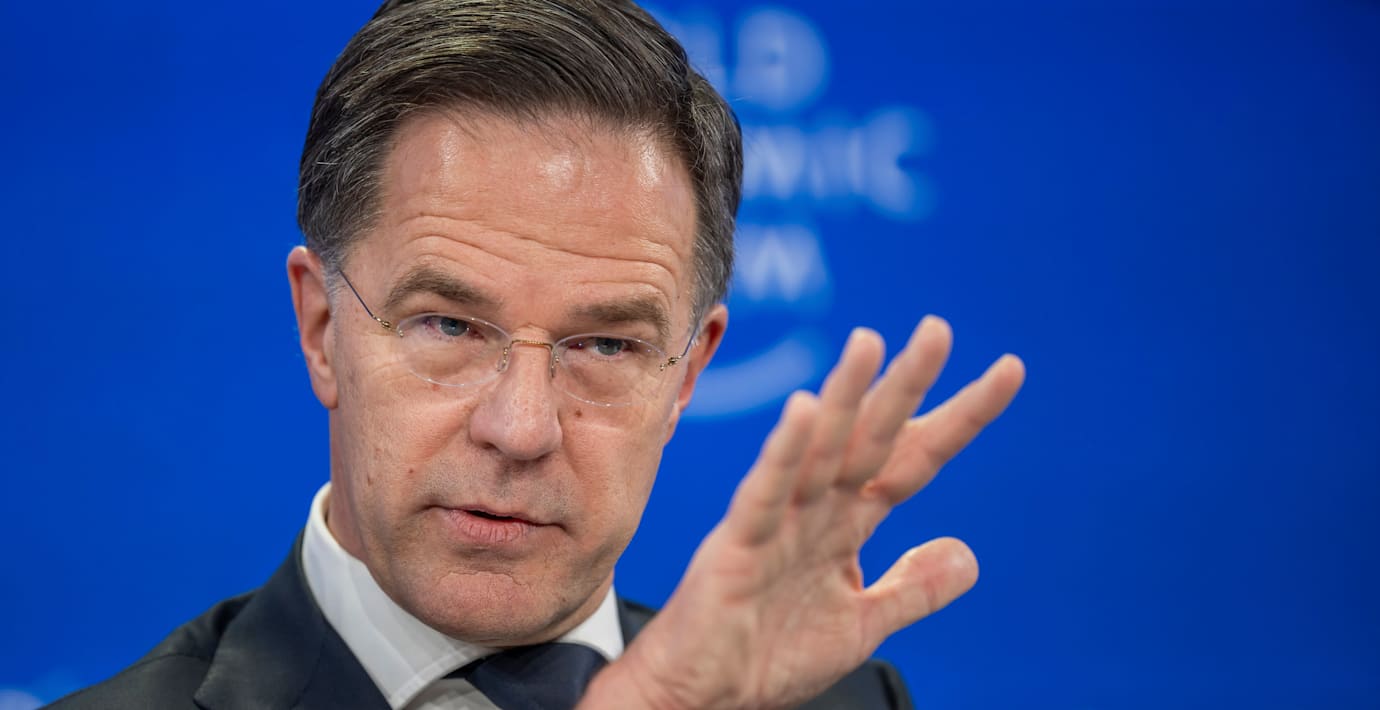 Fokus borde ligga på Ukraina – inte Grönland