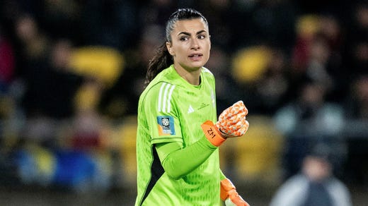 Zecira Musovic spelade i Chelsea mellan 2020 och 2025 och har sett Women's Super League utvecklas till Europas bästa. Nu är hon tillbaka i damallsvenskan och MFF, efter att ha blivit mamma i somras.