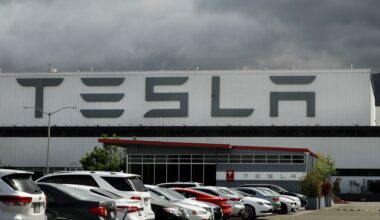 Analytiker delade kring Tesla – AI och självkörande i fokus