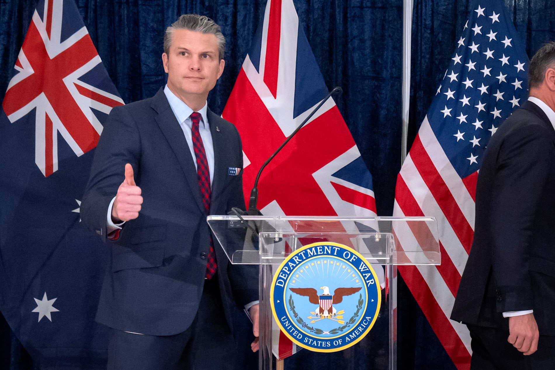 USA:s krigsminister Pete Hegseth meddelar att Pentagon kommer börja mata in militär data i Elon Musks AI-verktyg Grok. Arkivbild.