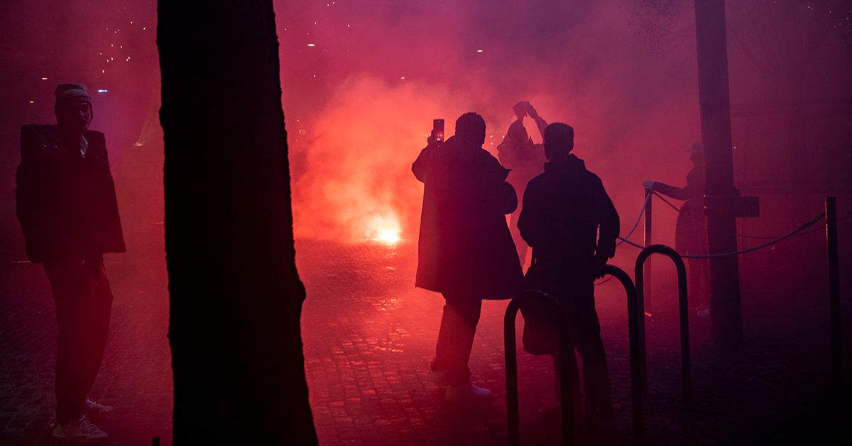 Så var nyårsnatten: ”Folk har firat och festat och bråkat”
