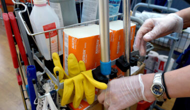 Interna larm om hundratals städmissar på sjukhus