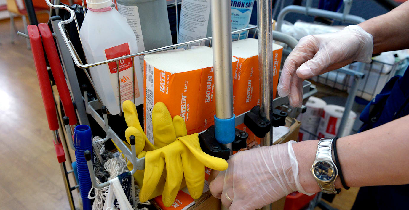 Interna larm om hundratals städmissar på sjukhus