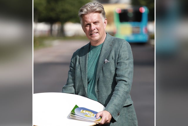 Henrik Kruusval, programledare för SVT-serien Landet runt, kommer att besöka Norrtälje med sitt team – men inte den 20 januari som det var tänkt.